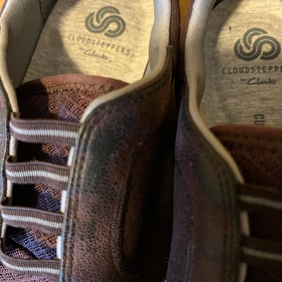 Woman’s size 6 cloudsteppers by Clark - Picture 6 of 6